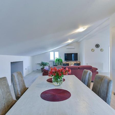 Villa Solis Zadarvillas ภายนอก รูปภาพ