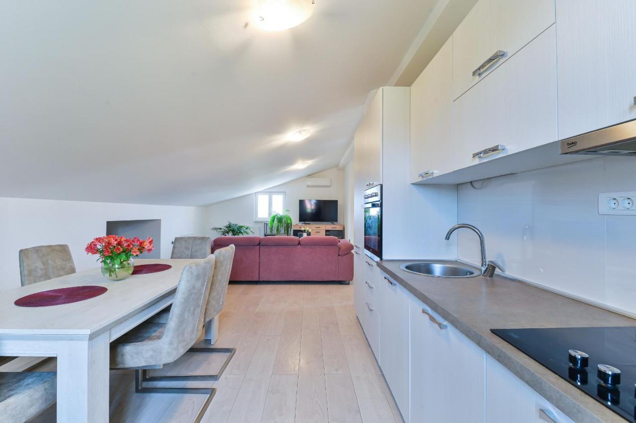 Villa Solis Zadarvillas ภายนอก รูปภาพ