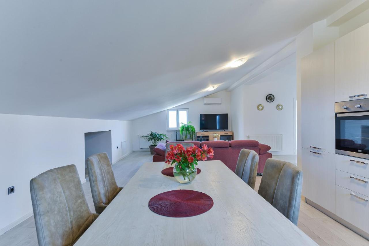 Villa Solis Zadarvillas ภายนอก รูปภาพ